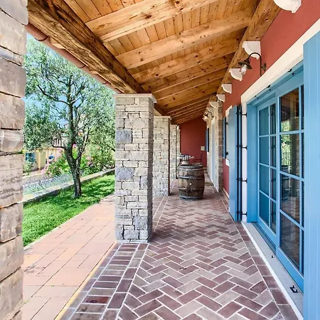 Holiday home Parona *