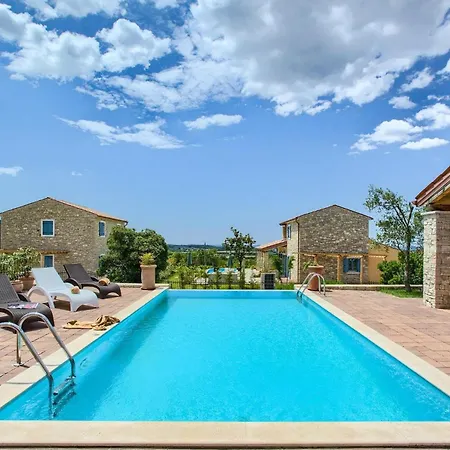 Parona Holiday home