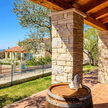 Parona Holiday home Umag