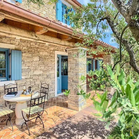 Holiday home Parona *